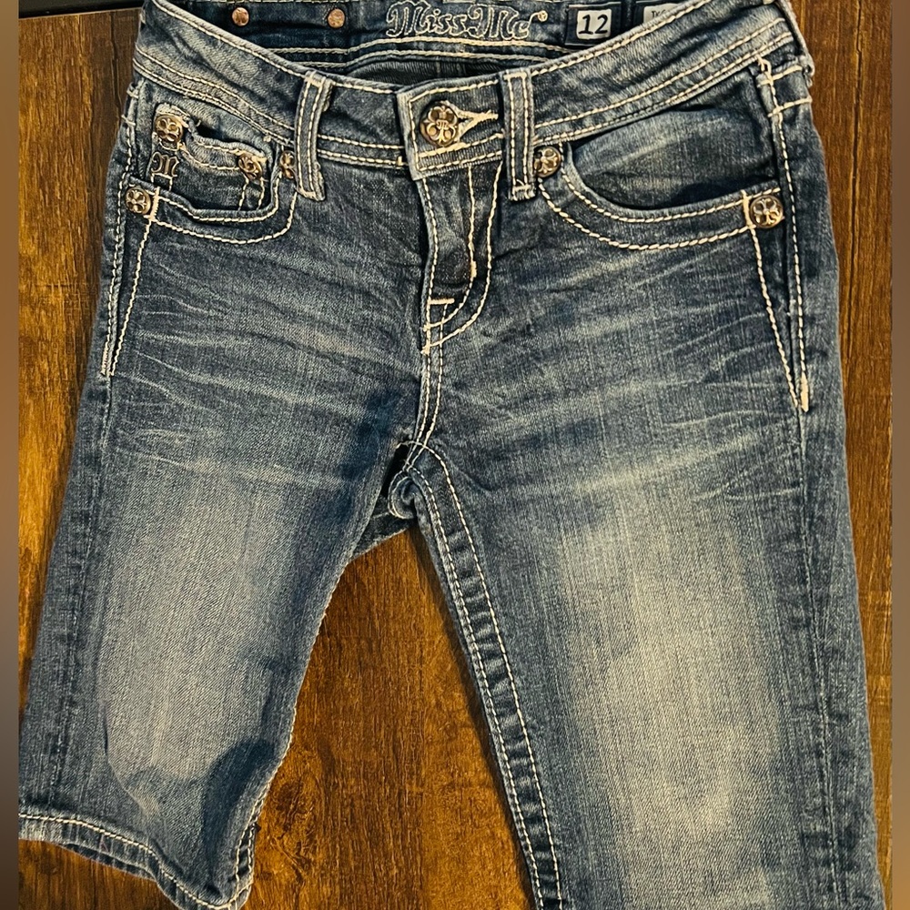 Miss Me Bermuda Cross shorts Size 12